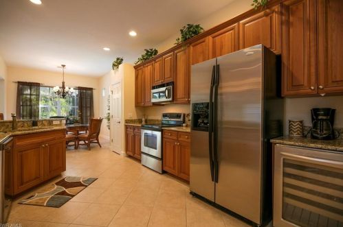 15838 Delaplata Ln, Naples FL  34110-2804 exterior