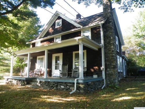 18 Whippoorwill Rd, Hillsdale, NY 12529-6017