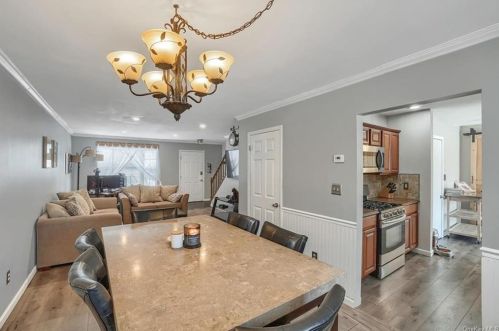 34 Larch Ct, Fishkill NY  12524-2628 exterior