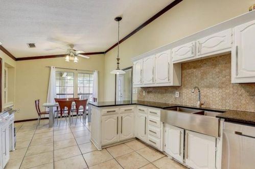 2705 Dunwick Dr, Plano TX  75023-1431 exterior