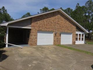 7076 Lake Joanne Dr, Pensacola, FL 32506-5649
