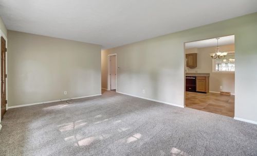 3143 Bechtel Dr, Franklin OH  45005-4803 exterior