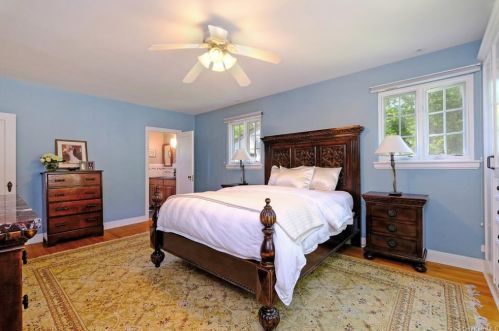 8 Parkway, Mount Vernon NY  10552-1219 exterior