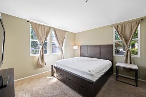 31328 Taylor Ln, Temecula CA  92592-2813 exterior