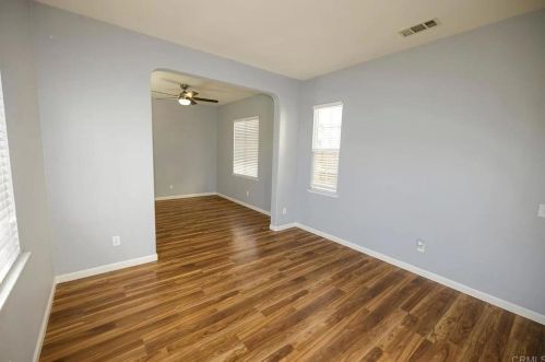4237 Ivory Ln, Turlock CA  95382-7430 exterior