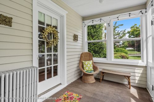 266 Spring St, Tinton Falls NJ  07701-2231 exterior