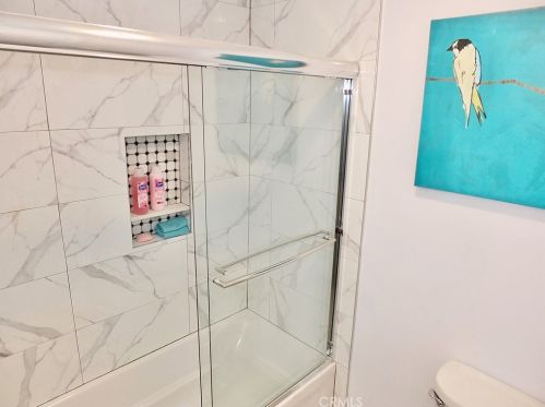 6820 Motz St, Paramount CA  90723-4741 exterior