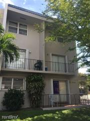 1025 6th Ave, Miami FL  33130-3831 exterior