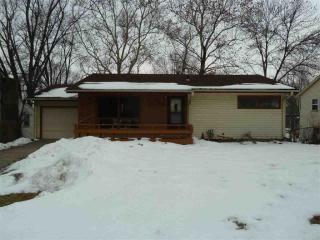 726 12th Ave, Iowa City, IA 52241-1731
