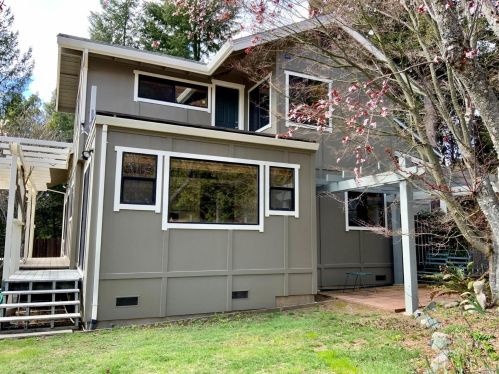 4809 Bear Canyon Rd, Willits, CA 95490-9706