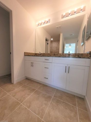 5011 Beecher St, Lehigh Acres FL 33971-6500 exterior