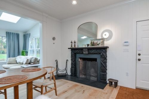 30 Glenwood St, Natick MA 01760-5649 exterior