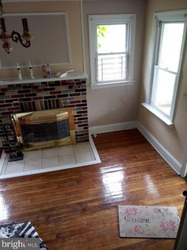 1227 Michigan Ave, Washington, DC 20017-1802