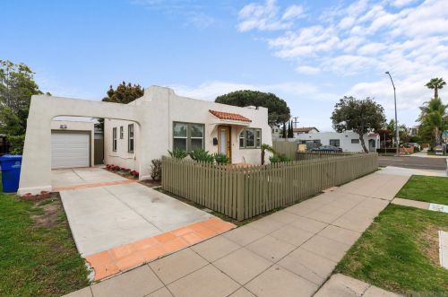 4403 42nd St, San Diego, CA 92116-4718