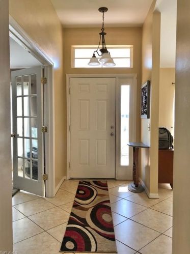 2504 14th Ave, Cape Coral, FL 33993-8543