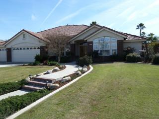 14007 Cedar Creek Ave, Bakersfield, CA 93314-8326