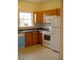 706 Clay St, Richmond VA  23219-1524 exterior