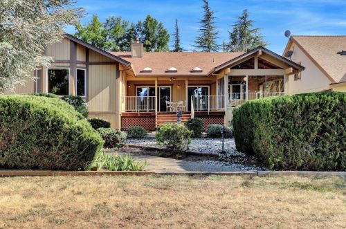 18114 Lake Forest Dr, Lake Wildwood CA  95946-9456 exterior