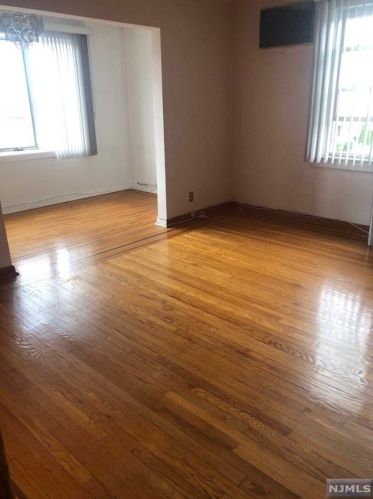 814 87th St, North Bergen NJ  07047-5109 exterior