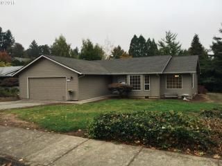 1335 Suntree Dr, Salem, OR 97302-1852
