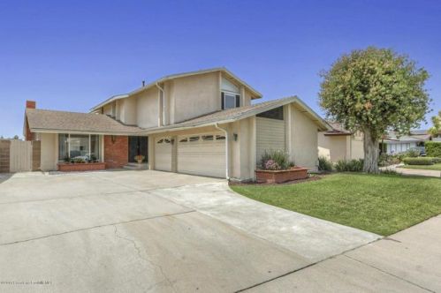 4280 Niland St, Lynwood, CA 90262-4546