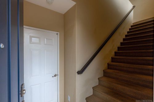 2728 Piantino Cir, San Diego CA 92108-4736 exterior