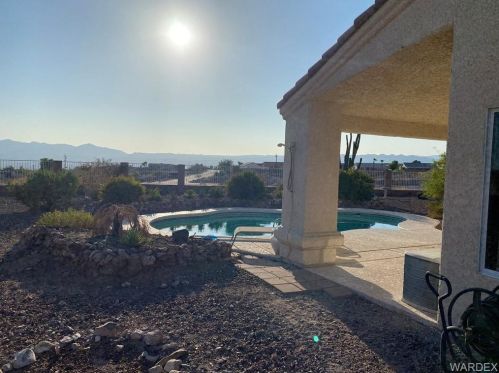 2501 Whispering Ridge Dr, Bullhead City AZ  86442-8686 exterior