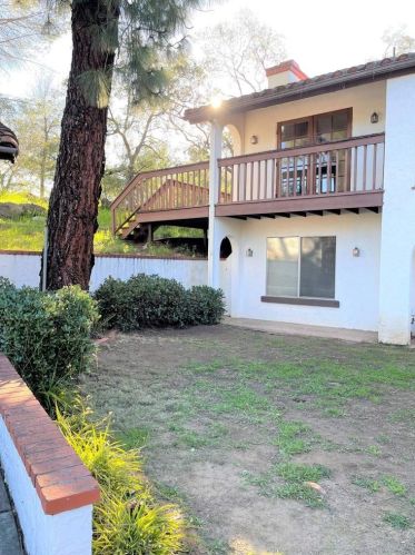 2925 Via Viejas, Alpine, CA 91901-3647