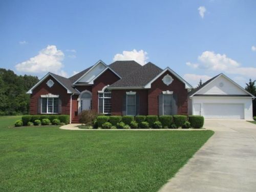 94 Steeplechase Dr, Mc Minnville, TN 37110-2461