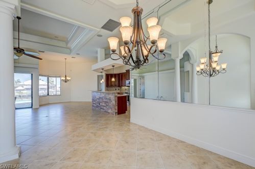 5240 20 Ave, Cape Coral FL  33990-4815 exterior