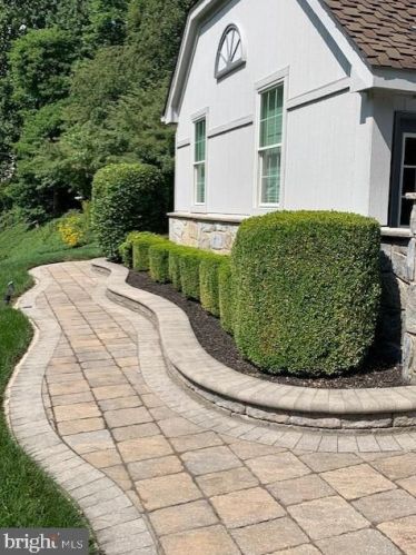 101 Hamilton Rd, Landenberg, PA 19350-9362