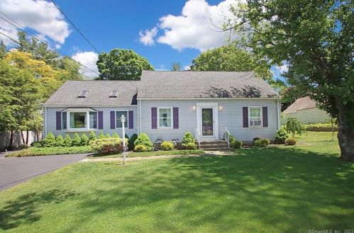 223 Maple Ave, North Haven, CT 06473-3324