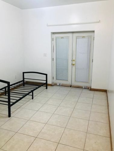 1104 Avenue C, Bayonne NJ  07002-3360 exterior