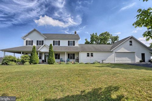 102 Allegheny Ln, Carlisle, PA 17013-9103