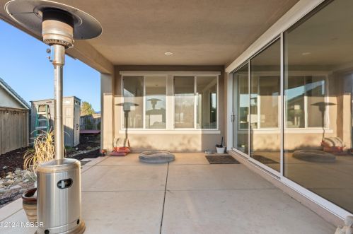 888 Calle De Ln Rosa, Santa Maria CA 93455-6092 exterior