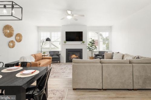 11476 Sand Cove Rd, Selbyville DE  19975-3730 exterior