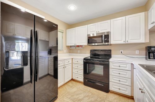 1641 Xing Cir, Palm City FL  34990-2460 exterior