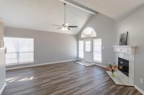 1301 Marken Ct, Carrollton TX  75007-1105 exterior