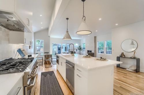 1241 Jackson St, Denver CO 80210-6616 exterior