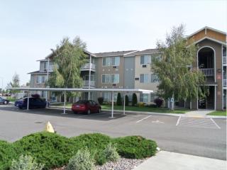 460 Arthur St, Kennewick WA  99336-6214 exterior