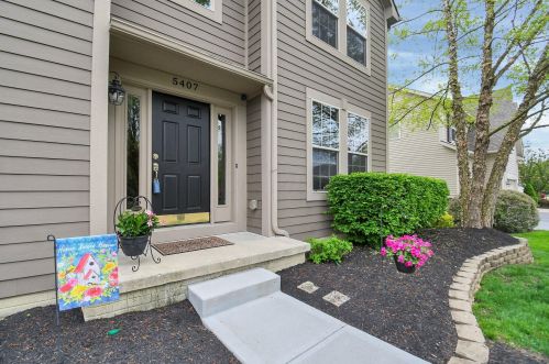 5407 Grand Oak Blvd, Galena, OH 43021-9039