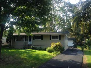 2660 4th Ave, Saint Paul, MN 55109-3116