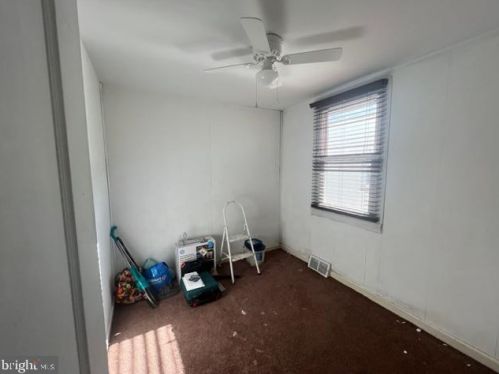 521 Tatum St, West Deptford NJ  08096-3408 exterior