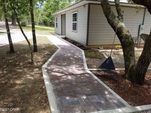 4958 Lake Ridge Rd, Sunny Hills, FL 32428-3680