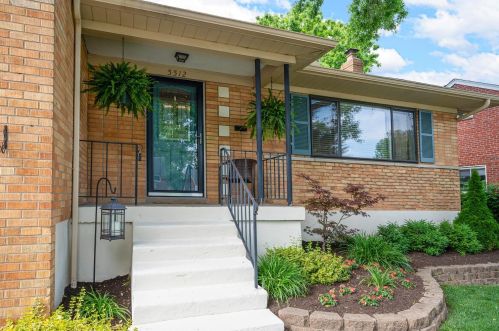 5512 Green Acres Ct, Cincinnati, OH 45248-5209