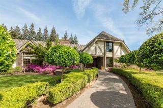 5434 Woodson Ave, Fresno, CA 93711-2548