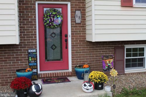 68 Windy Hill Rd, North Newton, PA 17241-9696
