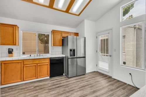 8970 Vista Campo Way, Elk Grove CA  95758-6266 exterior