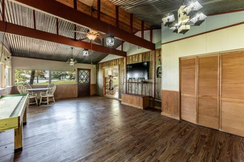 227 Sassafras Dr, Chita TX  75862-6812 exterior