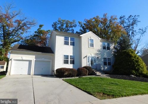 612 Schaeffer Ave, West Deptford, NJ 08096-6632